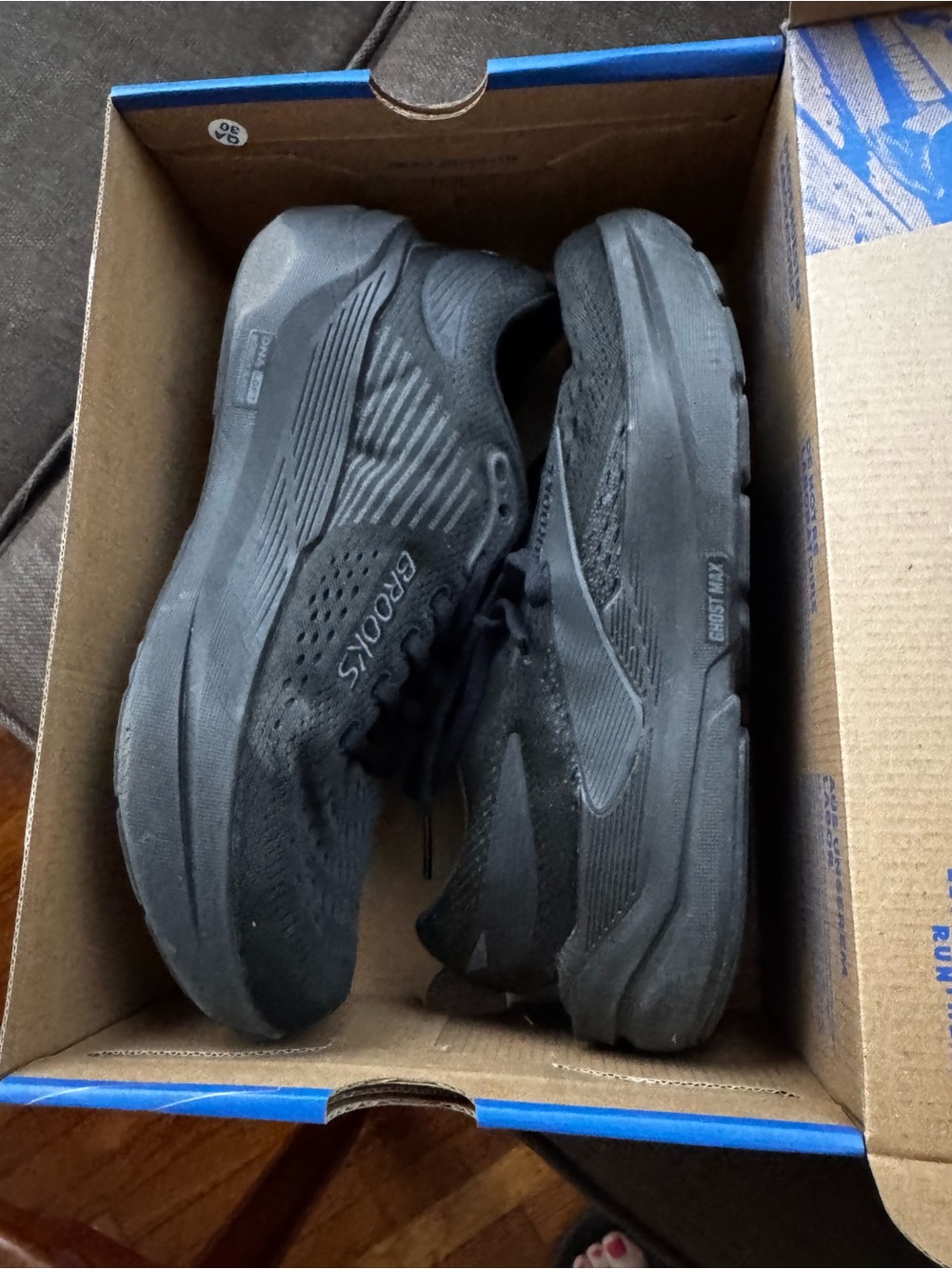 Brooks Max Womens All-Black Running Sneakers